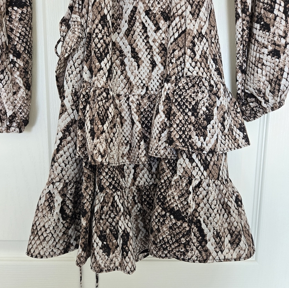 Wrap Snakeskin Dress- NWT! - Picture 8 of 8